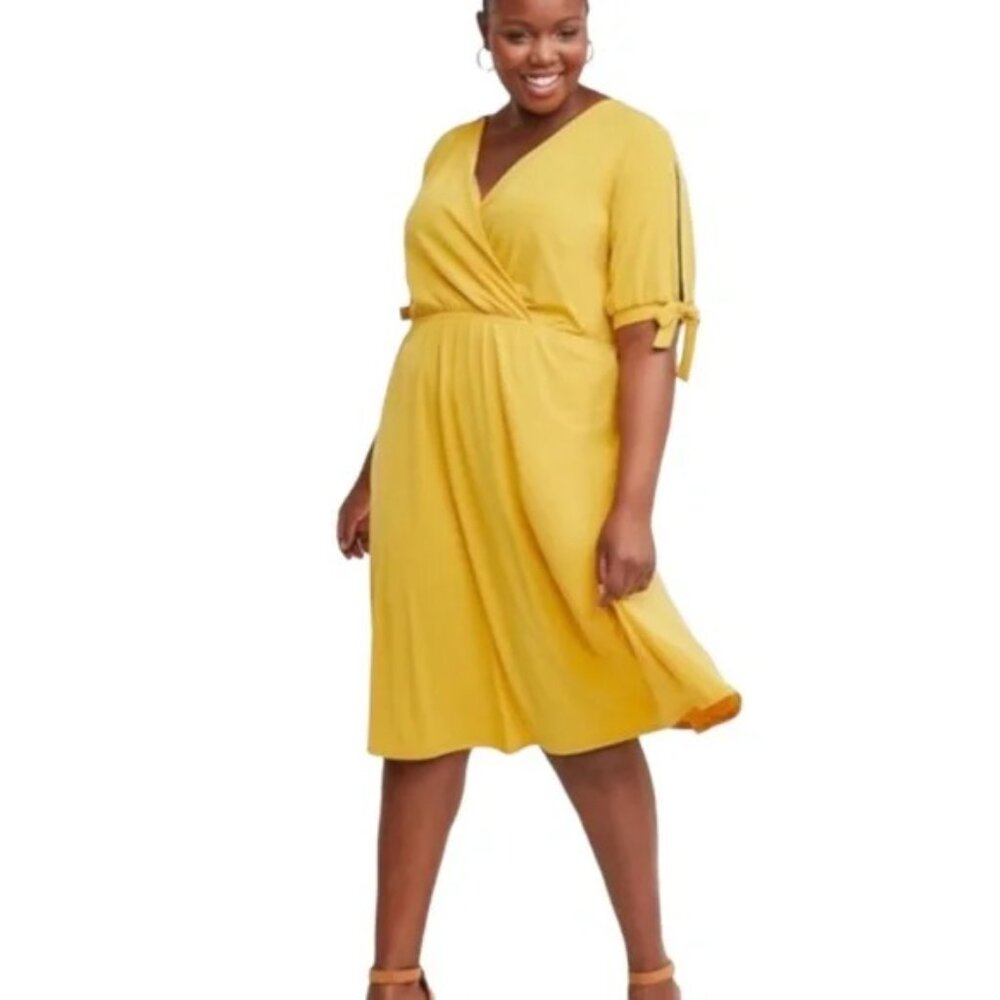 Lane Bryant Mustard Gold Faux Wrap Dress with Short Tie Sleeves Size 26 / 28